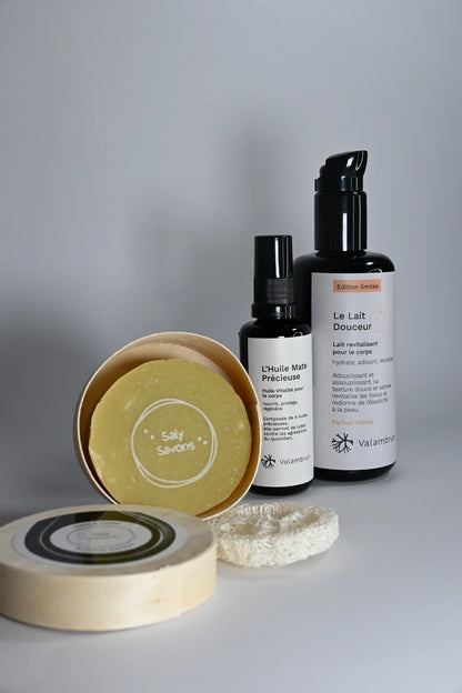 Kit naissance saly cosmétiques valambrun cosmétiques saly savons lait douceur l'huile mate précieuse savon douceur d'avocat et loofah