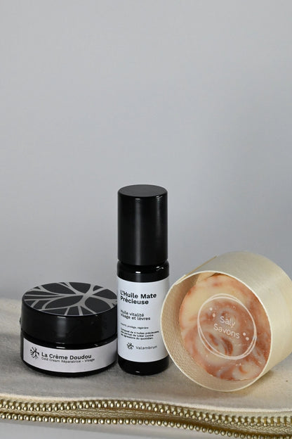 trousse découverte saly cosmétiques crème doudou huile mate précieuse savon